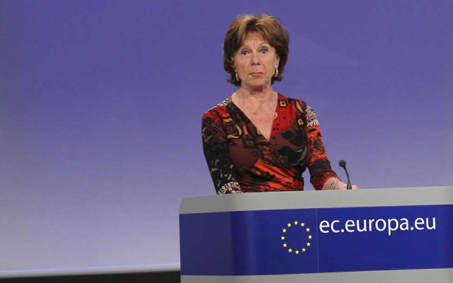 La comisaria europea de Agenda Digital, Neelie Kroes